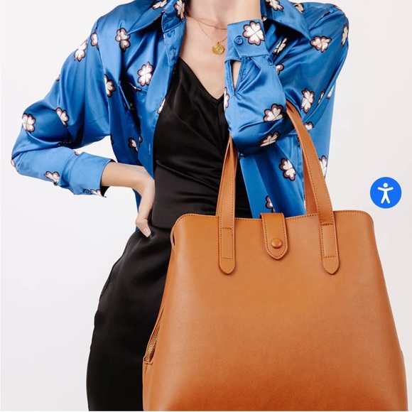 Fawn design satchel in brown - Picture 8 of 8